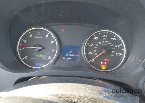 2015 Mitsubishi Outlander Es z USA, uszkodzony, nr VIN JA4AD2A33FZ001350